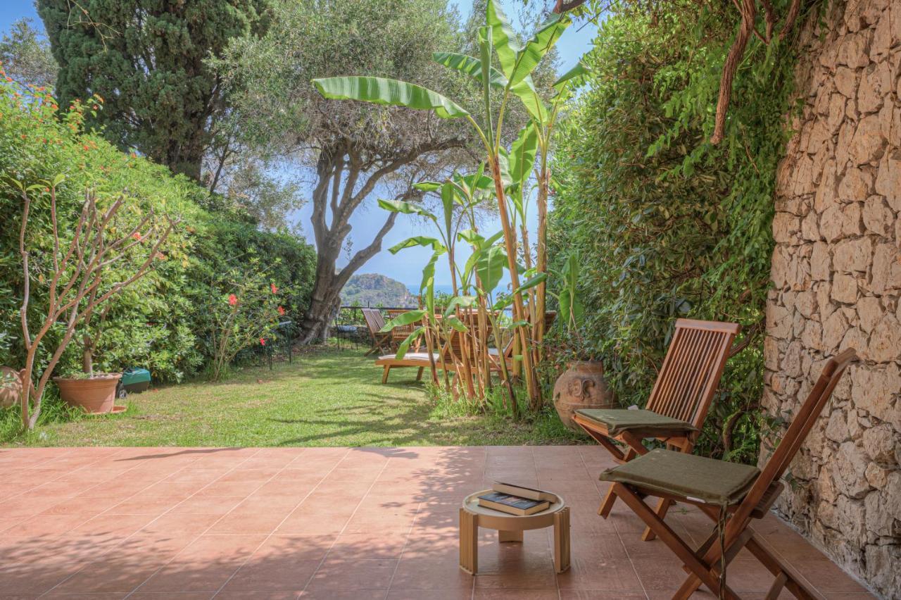 Villa Infinity Vista Mare E Relax Taormina Bagian luar foto