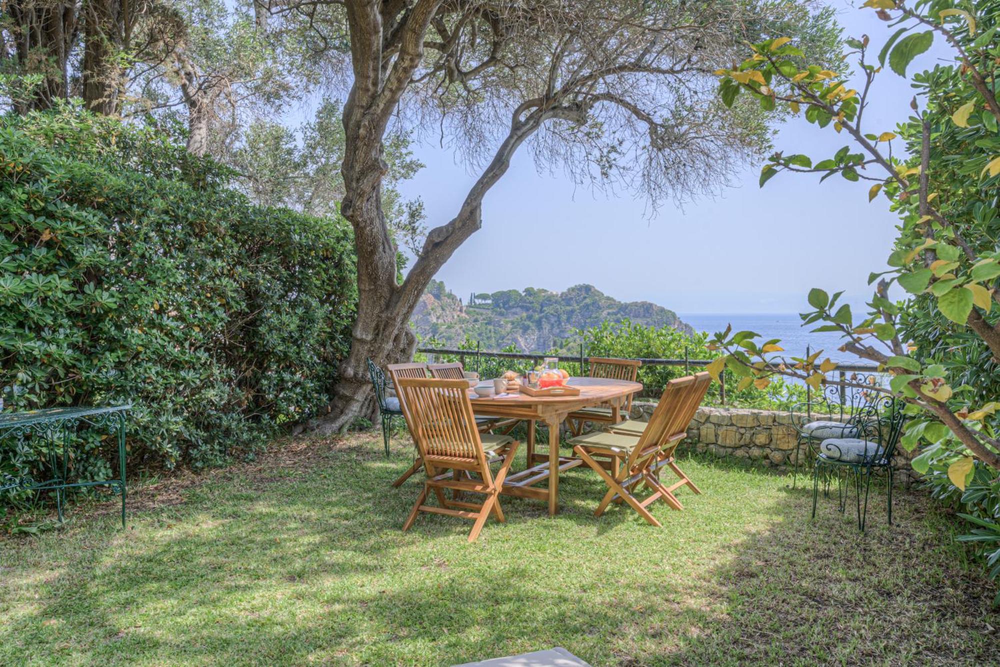 Villa Infinity Vista Mare E Relax Taormina Bagian luar foto